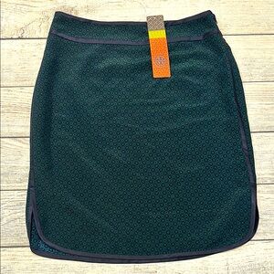 Women’s Tory Burch Ames Skirt NWT size 4 MSRP $325